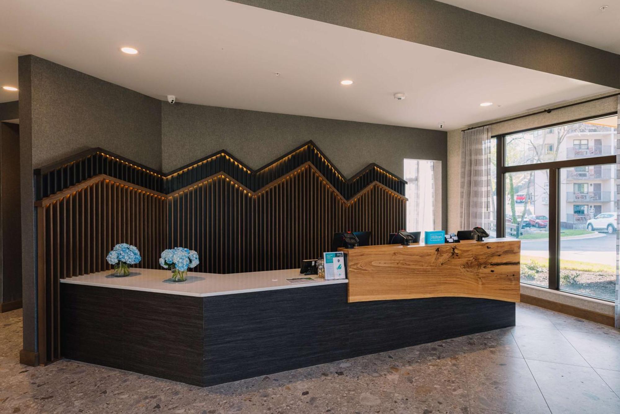 Embassy Suites By Hilton Gatlinburg Resort 외부 사진