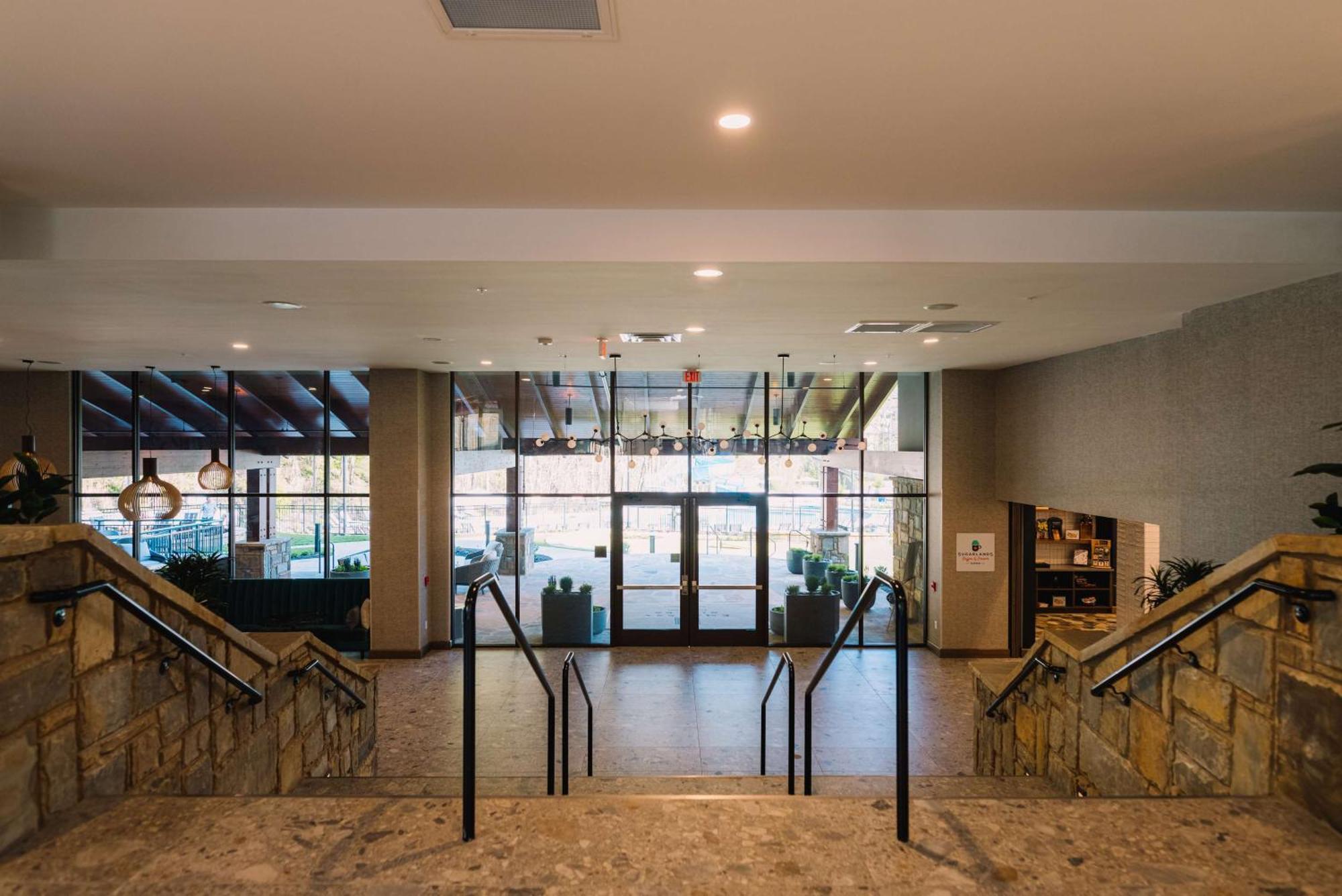 Embassy Suites By Hilton Gatlinburg Resort 외부 사진