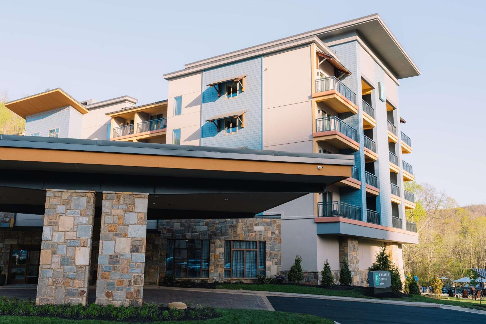 Embassy Suites By Hilton Gatlinburg Resort 외부 사진